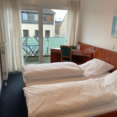 Hotel Merkenich Keulen Buitenkant foto