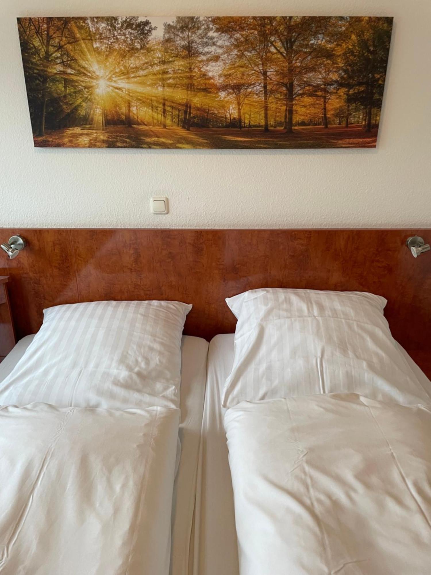 Hotel Merkenich Keulen Buitenkant foto